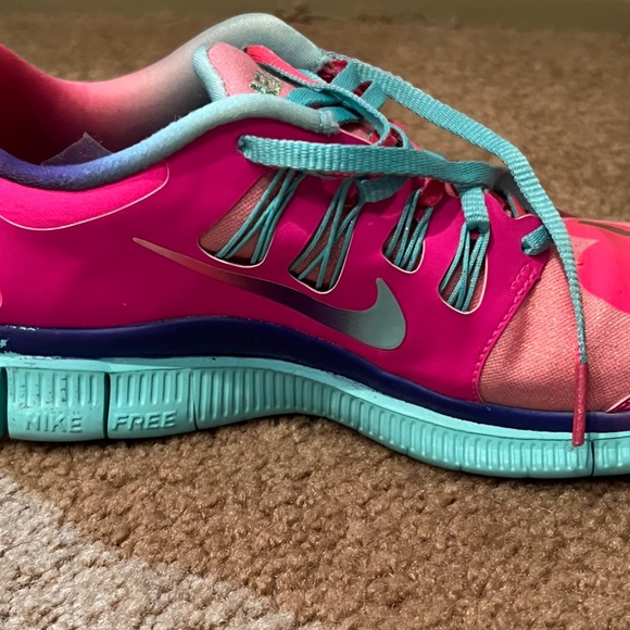 Nike Free 5.0 Doernbecher By Bella women’s 7.5 2013 - Picture 7 of 14